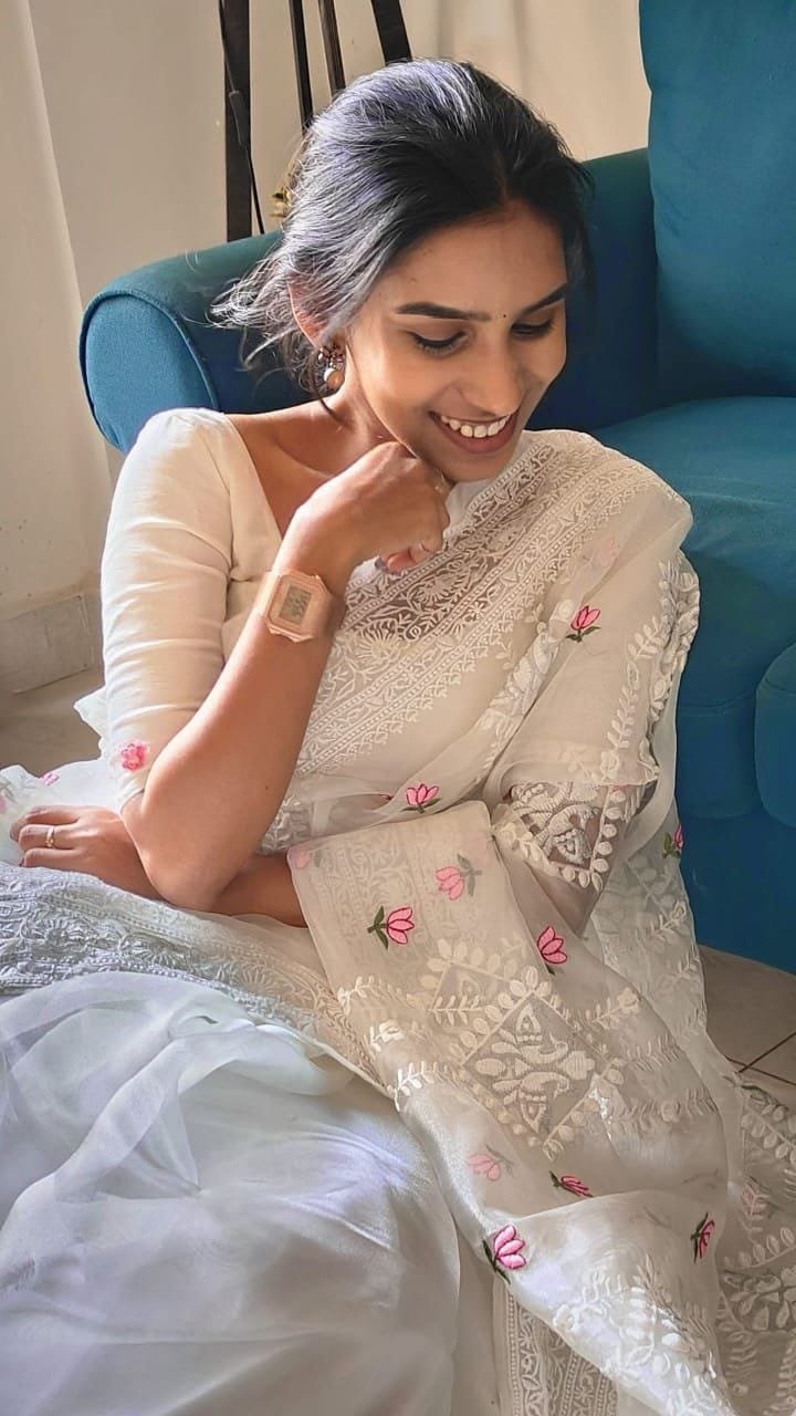 white saree